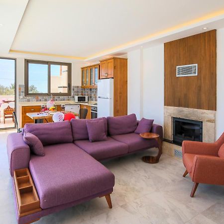 Villa 1 Sleeps 2 Honeymoon Isolated Infinity-Villa Orkide Uzumlu  Kültér fotó