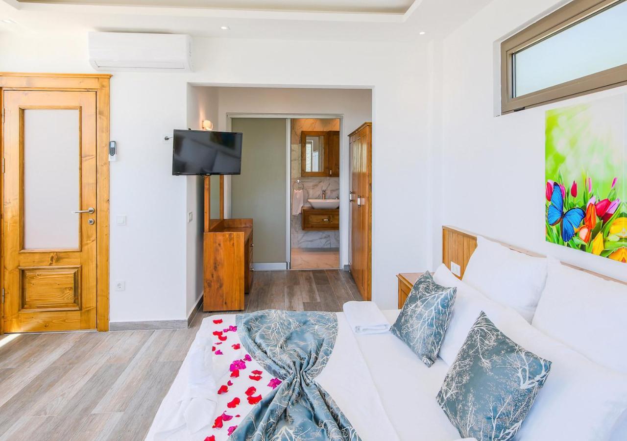 Villa 1 Sleeps 2 Honeymoon Isolated Infinity-Villa Orkide Uzumlu  Kültér fotó